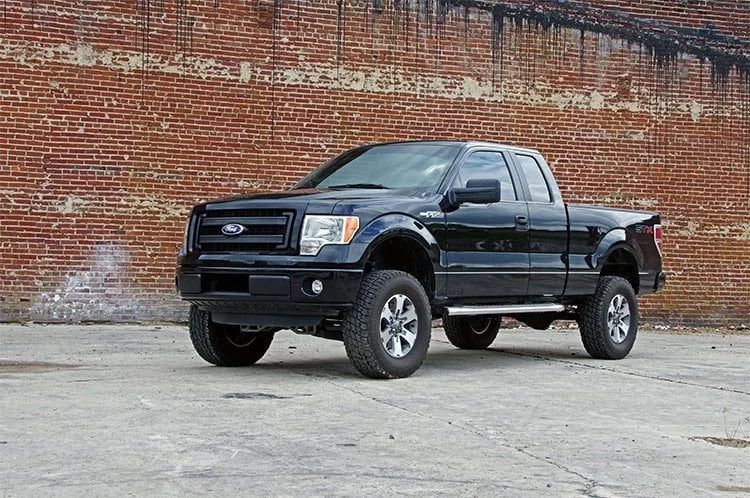 Rough Country 6 Inch Lift Kit | Ford F-150 2WD (2011-2014) 57330 - Installation View