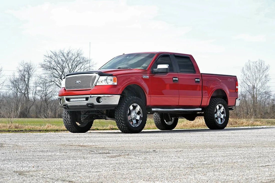 Rough Country 6 Inch Lift Kit | Ford F-150 4WD (2004-2008) 54620 - Installation View