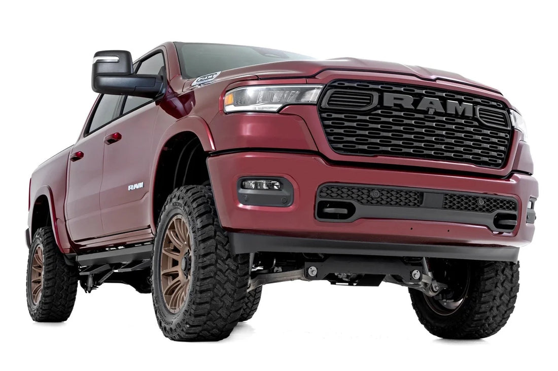 Rough Country 6 Inch Lift Kit | M1 Struts | Rear Coils | Ram 1500 4WD (2025-2026) - Side View