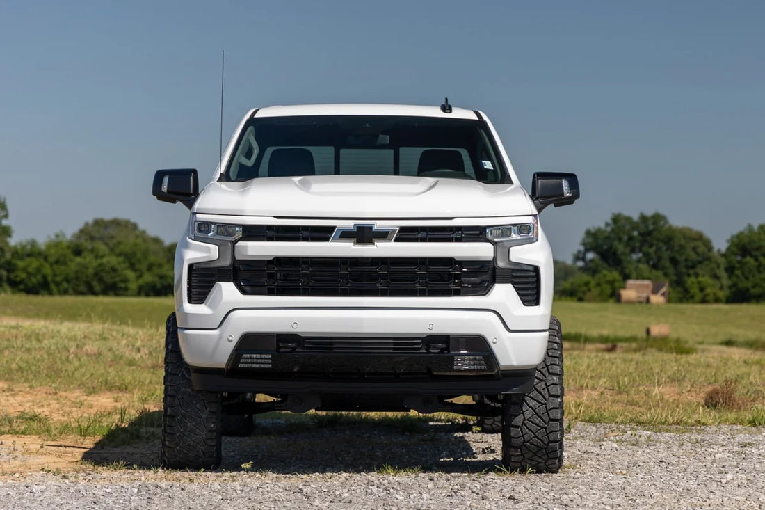 Rough Country 6 Inch Lift Kit | M1 Struts/M1 | Chevy Silverado 1500 4WD (2025-2026) - Back View