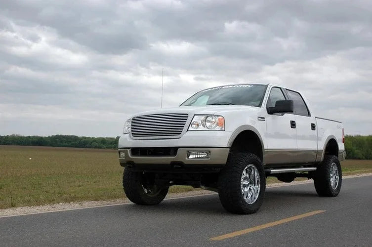 Rough Country 6 Inch Lift Kit | N3 Struts | Ford F-150 4WD (2004-2008) 54623 - Installation View