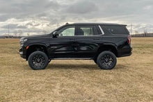 Load image into Gallery viewer, Rough Country 6 Inch Lift Kit | N3 Struts | Chevy/GMC Tahoe/Yukon 4WD (2021-2024) - Detail View