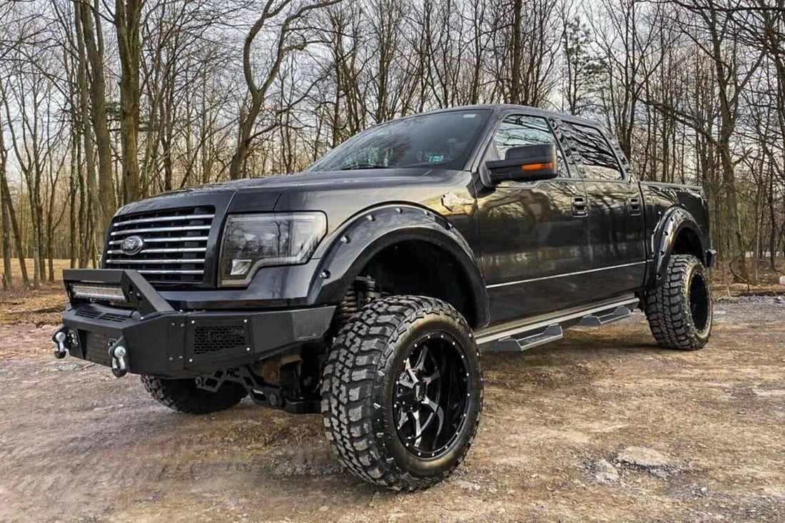 Rough Country 6 Inch Lift Kit | N3 Struts | Ford F-150 4WD (2011-2013) 57532 - Side View