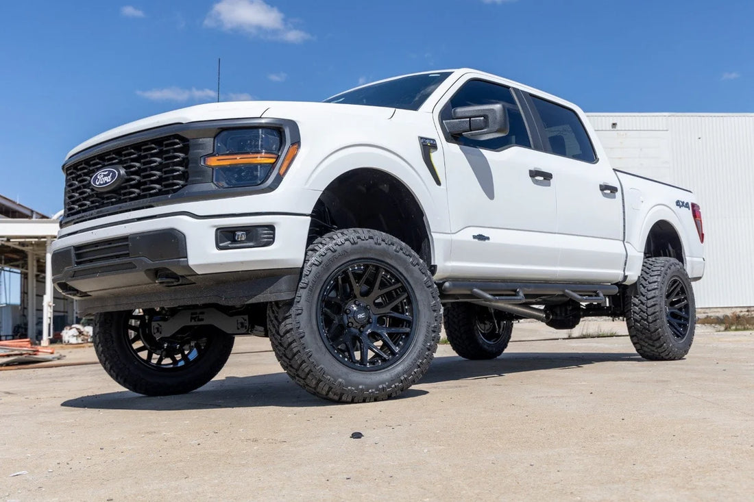 Rough Country 6 Inch Lift Kit | N3 Struts | Ford F-150 4WD (2021-2024) 49931 - Installation View
