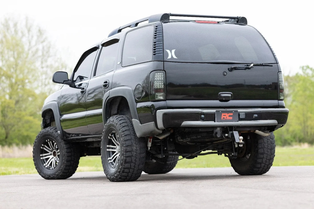 Rough Country 6 Inch Lift Kit | NTD | Chevy/GMC Tahoe/Yukon 2WD/4WD (2000-2006) 28020 - Additional View 6