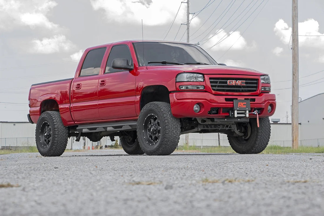 Rough Country 6 Inch Lift Kit | NTD | M1 | Chevy/GMC 1500 4WD (99-06 & Classic) 27240 - Back View