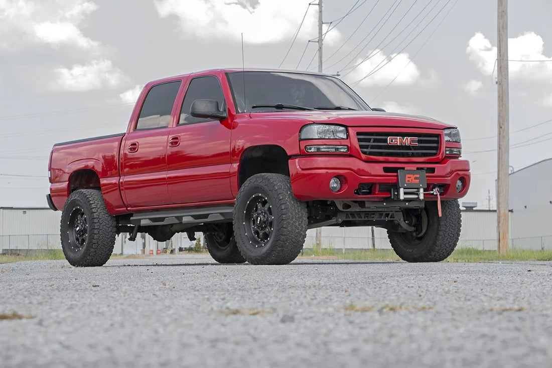 Rough Country 6 Inch Lift Kit | NTD | V2 | Chevy/GMC 1500 4WD (99-06 & Classic) 27270 - Back View