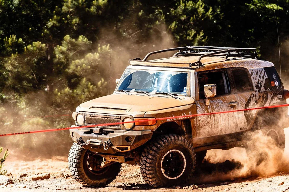 Rough Country 6 Inch Lift Kit | Toyota FJ Cruiser 2WD/4WD (2007-2009) 770S - Back View