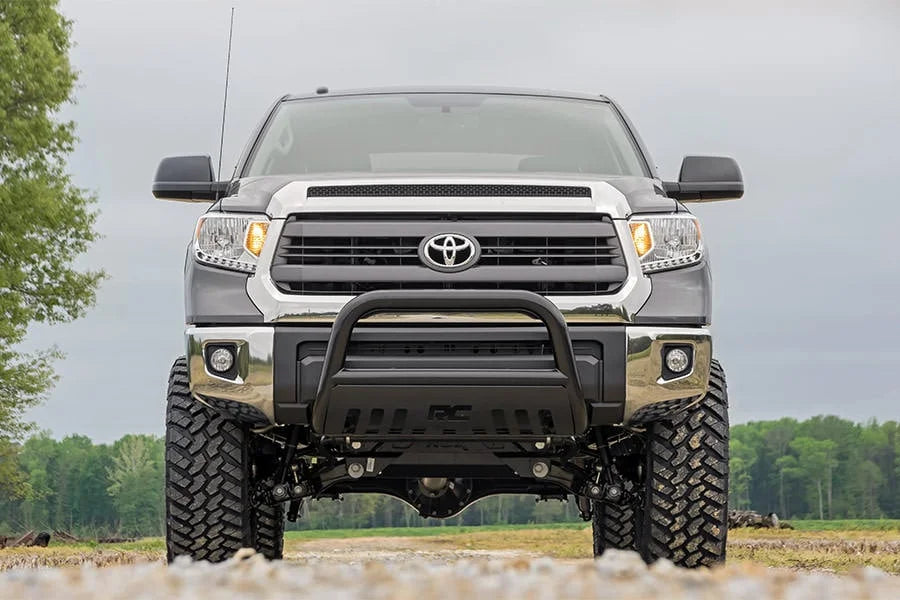 Rough Country 6 Inch Lift Kit | Toyota Tundra 2WD/4WD (2007-2015) 75430 - Installation View