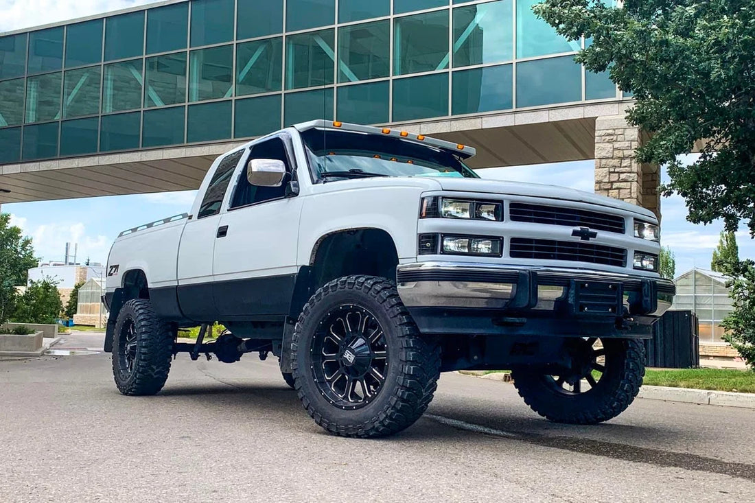 Rough Country 6 Inch Lift Kit | V2 | Chevy C1500/K1500 Truck & SUV 4WD (1988-1999) 27670 - Back View