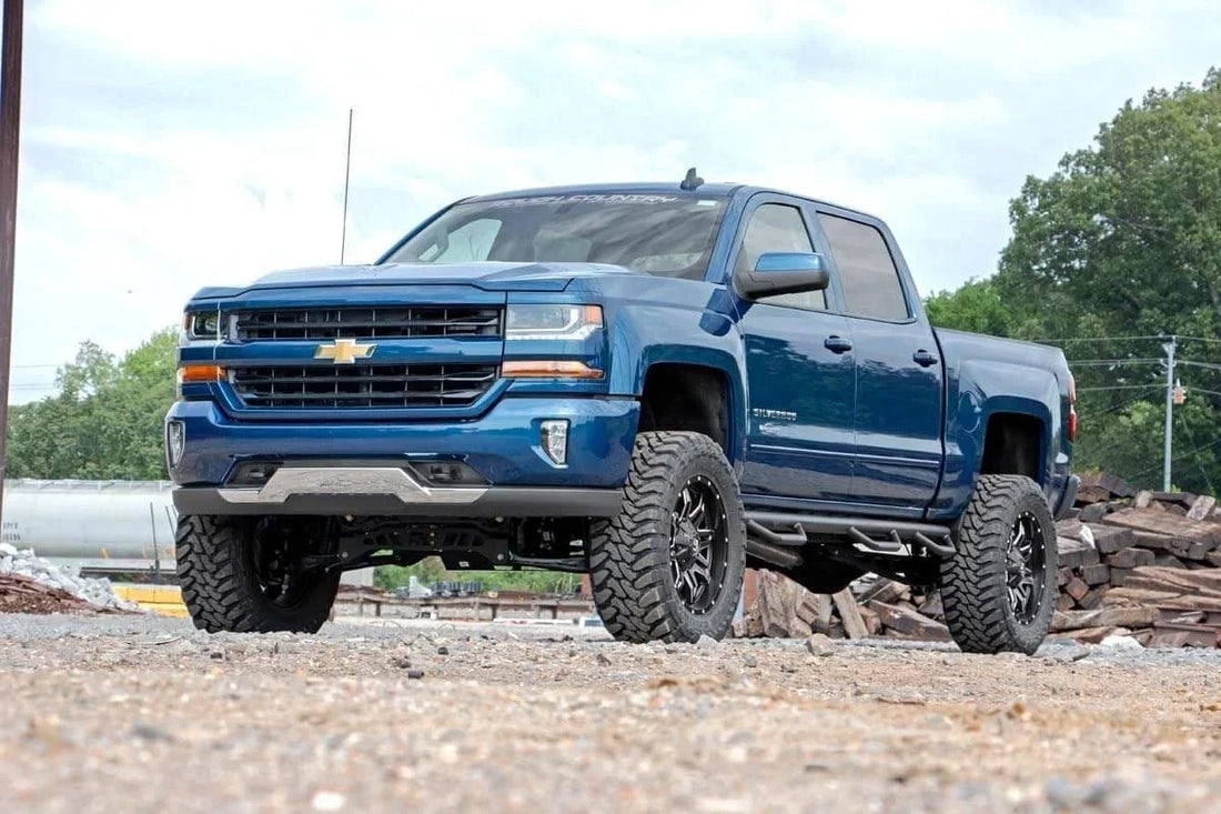 Rough Country 7 Inch Lift Kit | Alum/Stamp Steel | Vertex | Chevy/GMC 1500 (14-18 & Classic) 18750 - Additional View 5