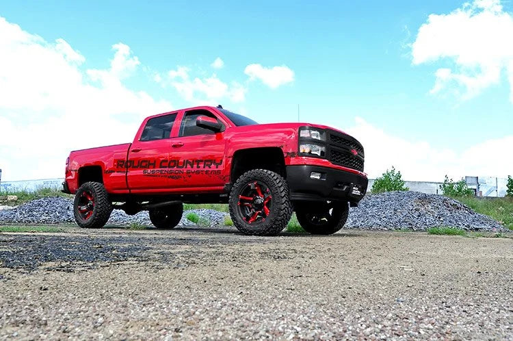 Rough Country 7 Inch Lift Kit | Bracket | M1 Struts/M1 | Chevy/GMC 1500 (14-16) 29840 - Installation View