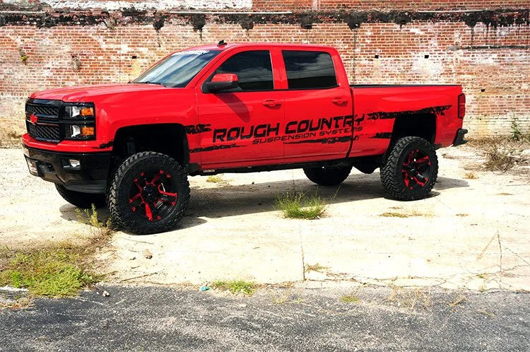 Rough Country 7 Inch Lift Kit | Bracket | M1 Struts/M1 | Chevy/GMC 1500 (14-16) 29840 - Installation View
