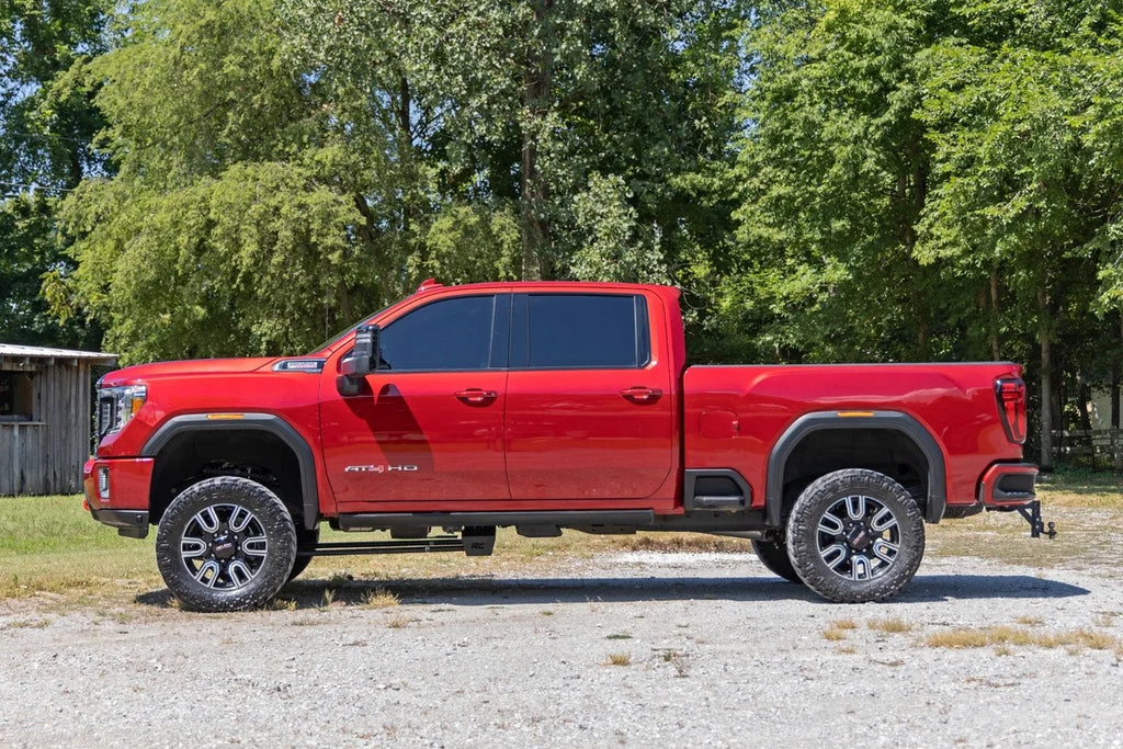 Rough Country 7 Inch Lift Kit | Torsion Drop | V2 | w/ Overloads | Chevy/GMC 2500HD/3500HD (20-26) - Installation View