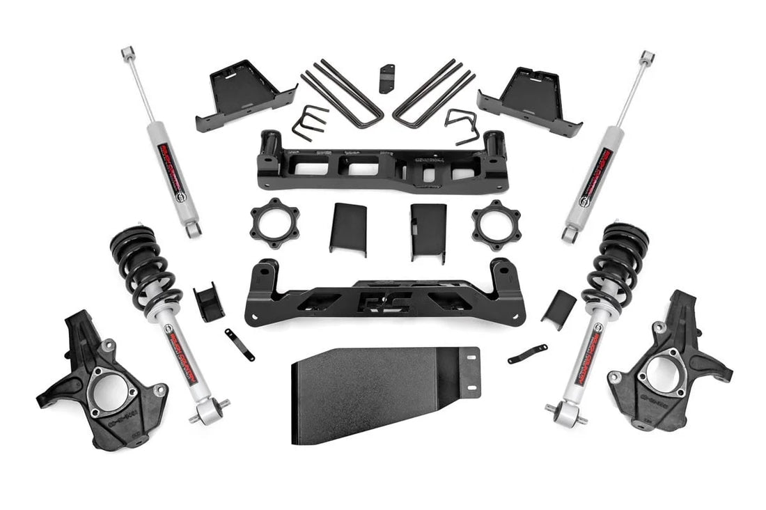 Rough Country 7.5 Inch Lift Kit | N3 Struts | Chevy/GMC 1500 4WD (07-13) 26431 - Side View