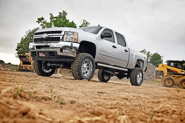 Rough Country 7.5 Inch Lift Kit | NTD | Chevy/GMC 2500HD/3500HD (11-19) 25330 - Installation View