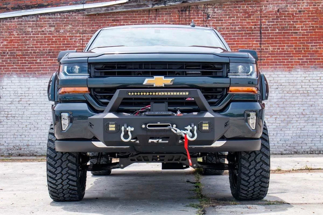 Rough Country 7.5 Inch Lift Kit | Vertex | Chevy/GMC 1500 4WD (07-13) 26450 - Installation View