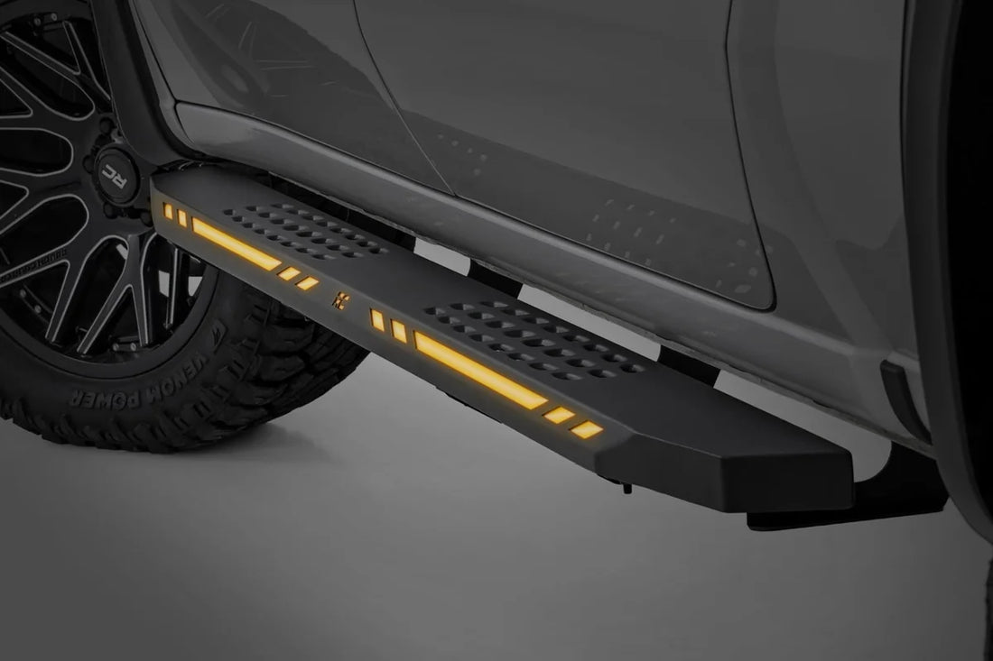 Rough Country AC2 Running Boards | Amber/White | Crew Cab | Ram 1500 (19-26)/1500 TRX (21-24) 57006 - Side View