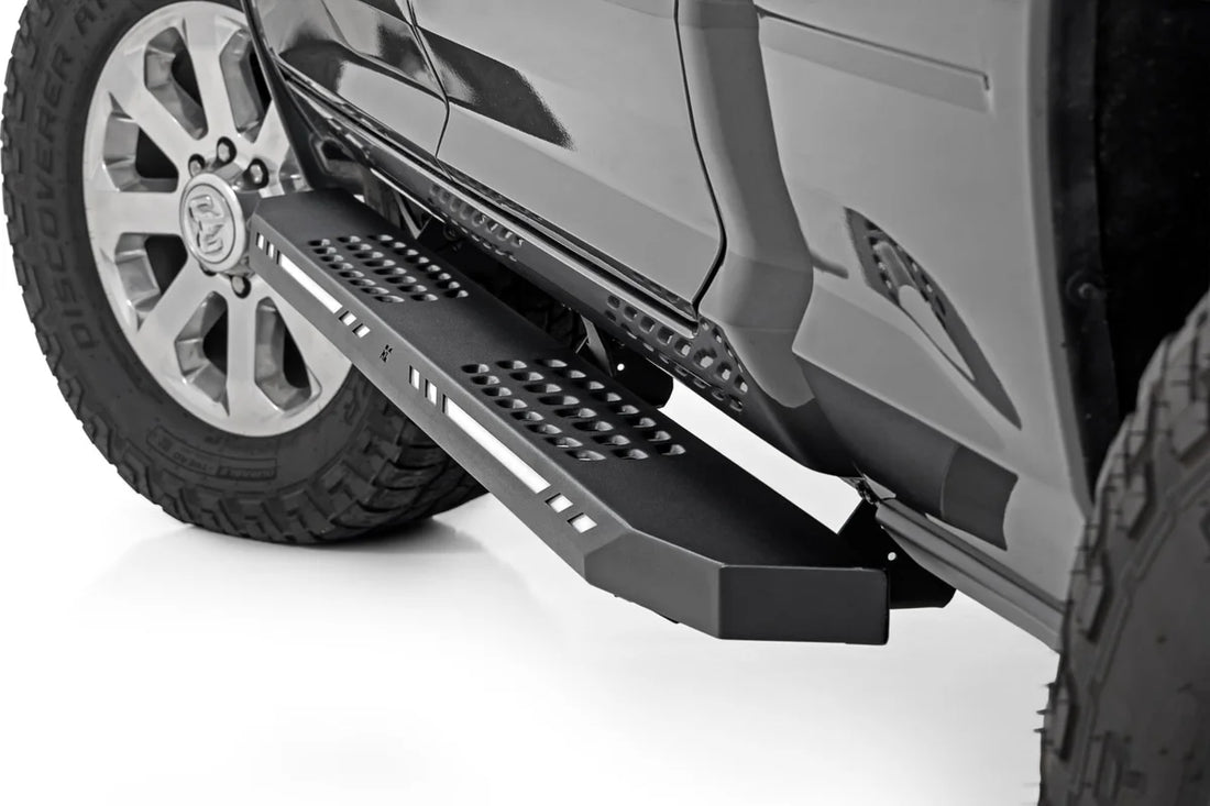 Rough Country AC2 Running Boards | Amber/White | Crew Cab | Ram 1500 (19-26)/1500 TRX (21-24) 57006 - Back View