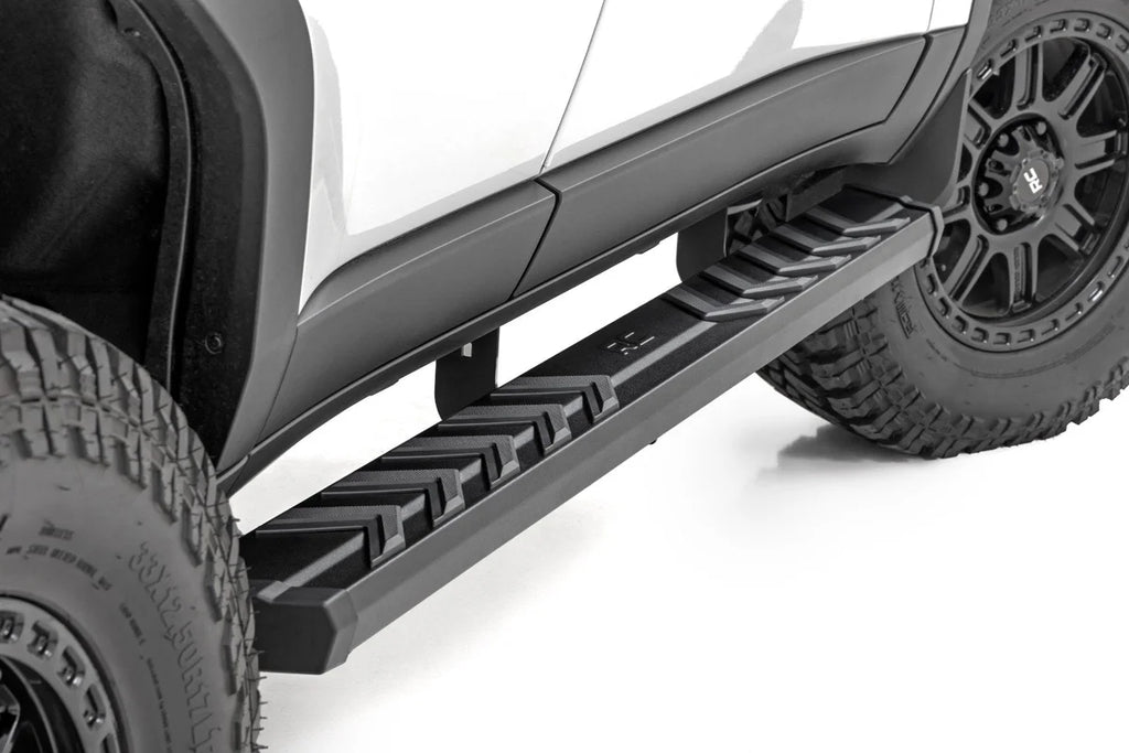 Rough Country BA2 Running Boards | Side Step Bars | Toyota Land Cruiser 4WD (2024-2025) - Installation View