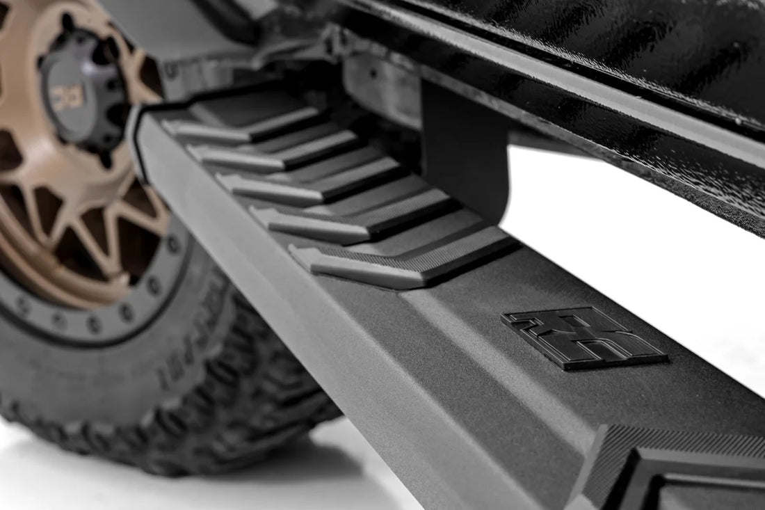 Rough Country BA2 Running Boards | Side Step Bars | Toyota 4Runner 2WD/4WD (2025-2026) 41015 - Back View