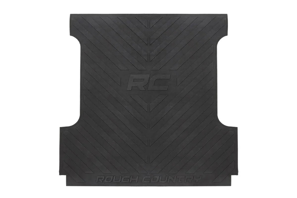Rough Country Bed Mat | 6'7" Bed | RC Logo | Chevy/GMC 1500 (19-24) RCM673 - Installation View