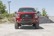 Load image into Gallery viewer, Rough Country Black Bull Bar | Ford Expedition (03-24)/F-150 (04-24) 2WD/4WD B-F2041 - Installation View