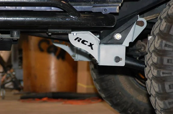 Rough Country Control Arm Drop Kit | 4.5-6.5 Inch Lift | Jeep Cherokee XJ 2WD/4WD (84-01) 1627 - Installation View