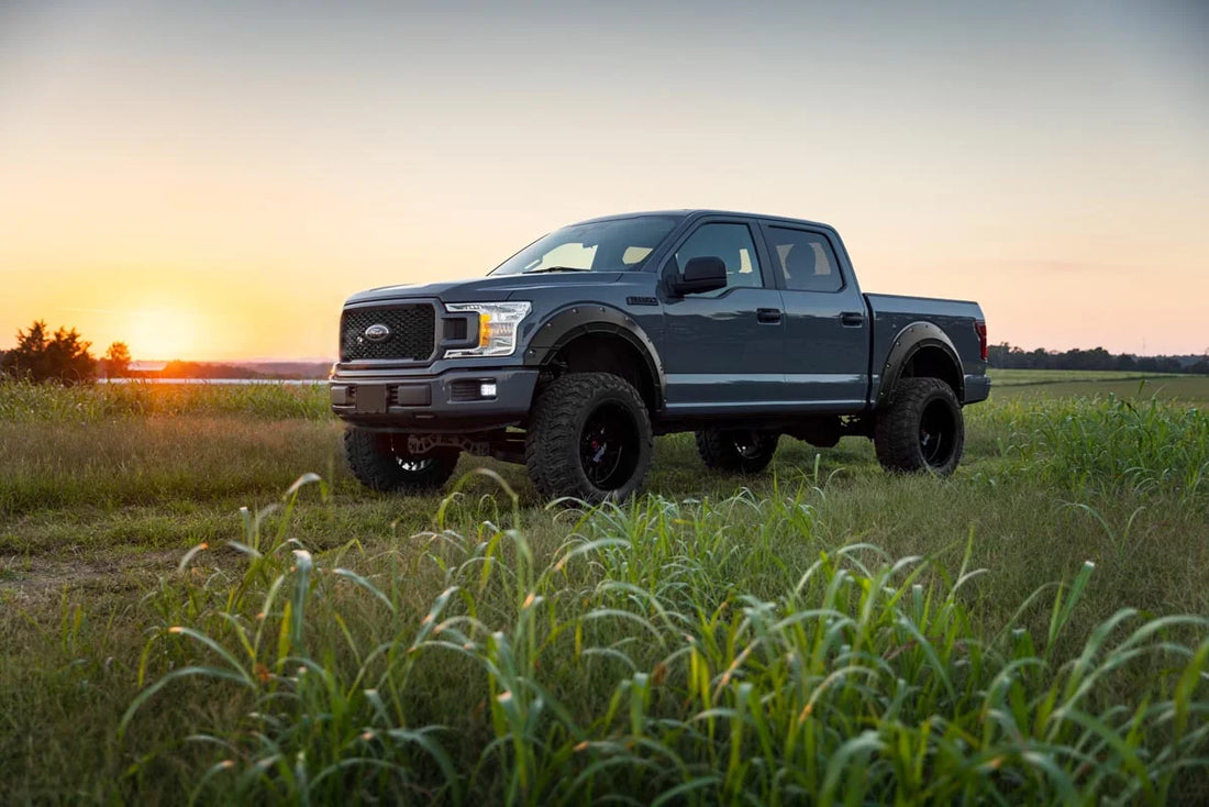 Rough Country Fender Flares | Defender | Ford F-150 2WD/4WD (2015-2020) A-F11811 - Side View