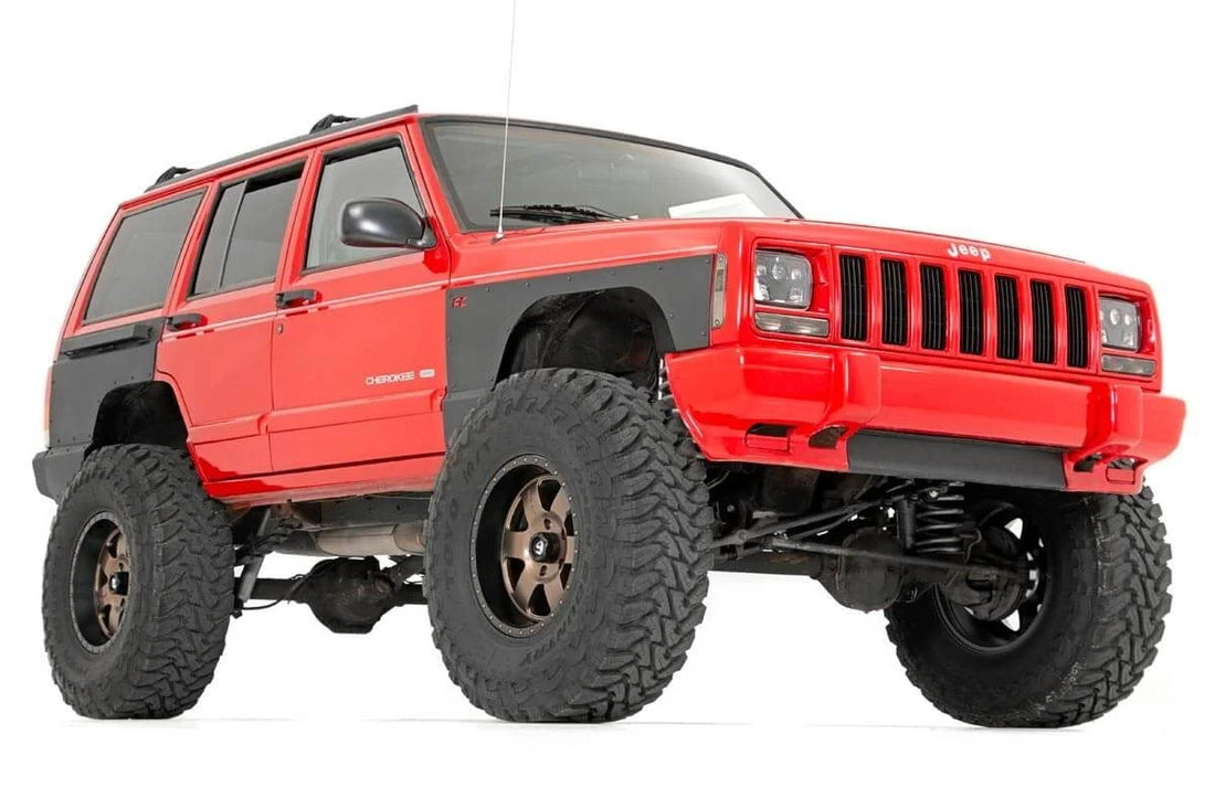 Rough Country Fender & Quarter Panel Armor | Front | Combo | Jeep Cherokee XJ (97-01) 10577_A - Installation View