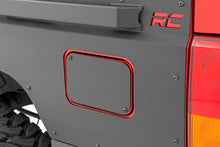 Load image into Gallery viewer, Rough Country Fender &amp; Quarter Panel Armor | Rear | Combo | Jeep Cherokee XJ 2WD/4WD (97-01) 10579 - Installation View