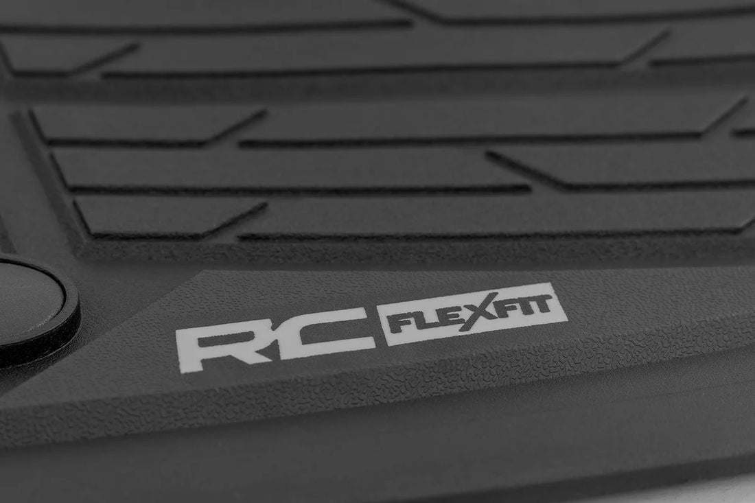 Rough Country Flex-Fit Floor Mats | Front | Bucket | Chevy/GMC 1500/2500HD/3500HD (19-26 & Classic) - Fitment View