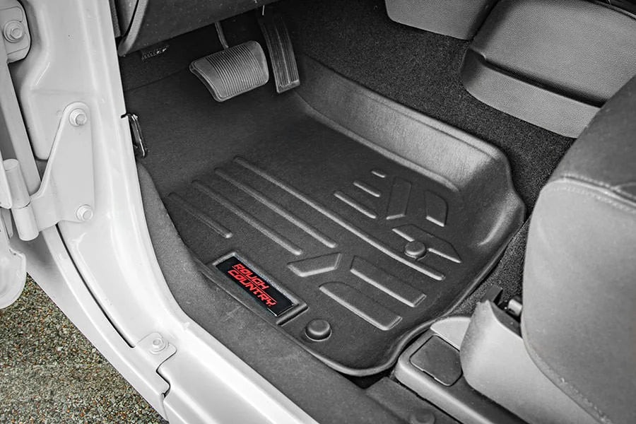 Rough Country Floor Mats | Front | Jeep Wrangler JK/Wrangler Unlimited  (2007-2013) M-6141 - Installation View