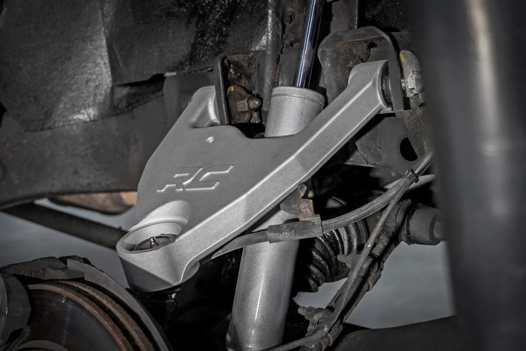 Rough Country Forged Upper Control Arms | 2.5" of Lift | Chevy/GMC Blazer/S15 Jimmy/Sonoma 4WD - Installation View