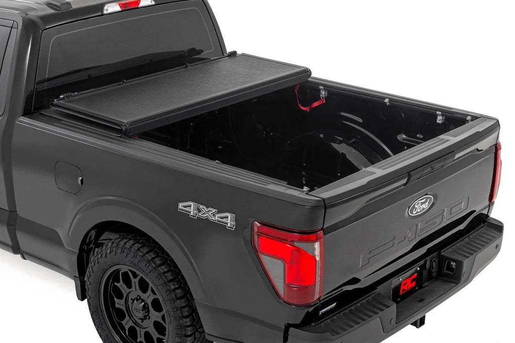 Rough Country Hard Low Profile Bed Cover | 6'7" Bed | Ford F-150 2WD/4WD (2021-2025) - Main Product View