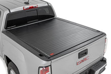 Load image into Gallery viewer, Rough Country Hard Roll Up Bed Cover | 5' Bed | Chevy/GMC Canyon/Colorado 2WD/4WD (15-22) - Main Product View