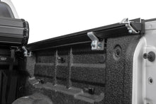 Load image into Gallery viewer, Rough Country Hard Roll Up Bed Cover | 5' Bed | Chevy/GMC Canyon/Colorado 2WD/4WD (15-22) - Additional View 6