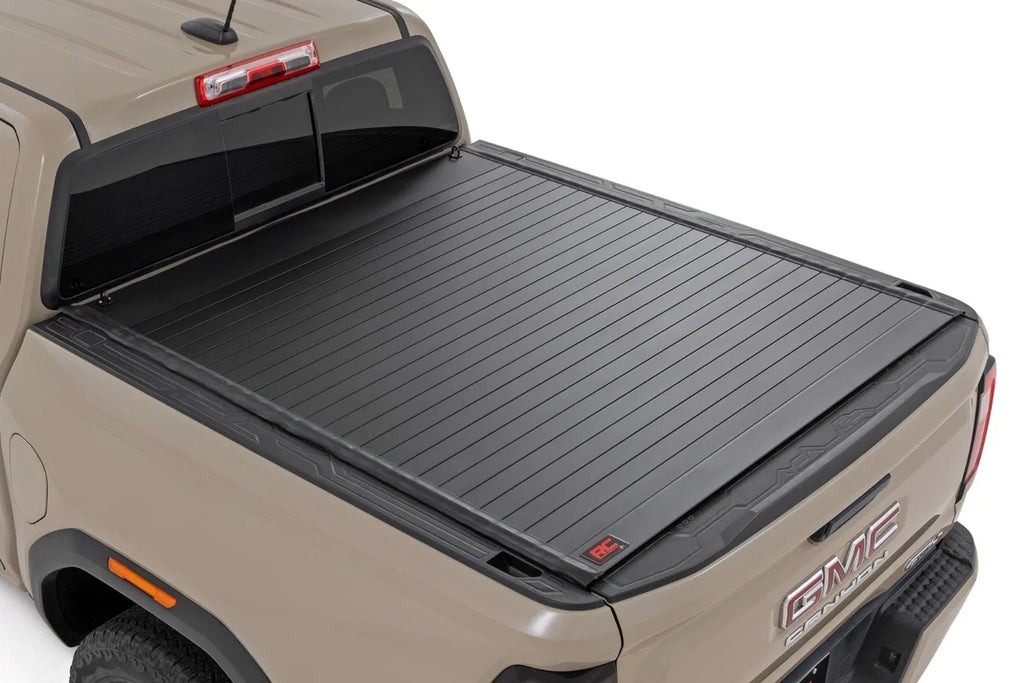 Rough Country Hard Roll Up Bed Cover | 5' Bed | Chevy/GMC Canyon/Colorado 2WD/4WD (23-25) - Main Product View