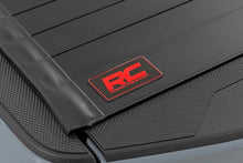 Load image into Gallery viewer, Rough Country Hard Roll Up Bed Cover | 5' Bed | Nissan Frontier 2WD/4WD (2022-2025) - Additional View 6
