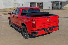 Load image into Gallery viewer, Rough Country Hard Roll Up Bed Cover | 5'10" Bed | Chevy/GMC Sierra 1500 (19-26)/Silverado 1500 (19-26) - Additional View 6