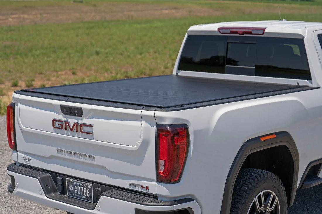 Rough Country Hard Roll Up Bed Cover | 6'9" Bed | Chevy/GMC  Silverado/Sierra 2500HD/3500HD (20-26) - Additional View 5