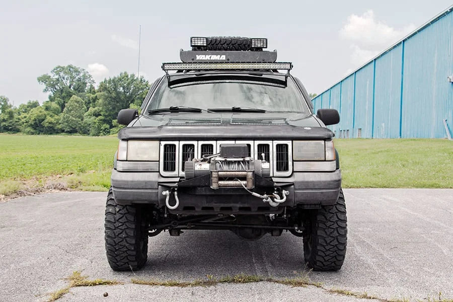 Rough Country LED Light Mount | Upper Windshield | 50" Curved | Jeep Grand Cherokee ZJ (93-98) 70567 - Installation View
