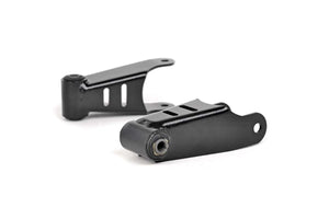 Rough Country Lowering Shackles | 1.5 Inch | Chevy/GMC 1500 (99-18 & Classic) RC0500
