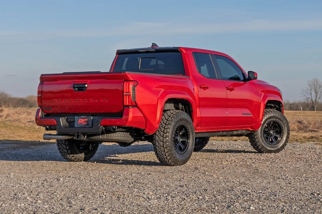Rough Country M1R Reservoir Leveling Struts | Adjustable Height | Front | Toyota Tacoma (24-25) - Additional View 6
