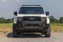 Load image into Gallery viewer, Rough Country M1R Reservoir Loaded Struts | 2 Inch | Front | Toyota Land Cruiser 4WD (24-25) - Back View