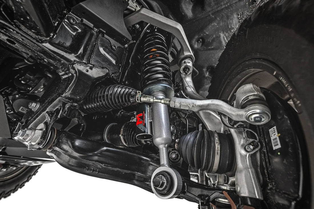 Rough Country M1R Reservoir Loaded Struts | Adjustable Height | Front | 3.5 Inch | Toyota 4Runner (2025) - Detail View