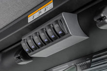 Load image into Gallery viewer, Rough Country MLC-6 | Muliple Light Controller | Jeep Wrangler JK/Wrangler Unlimited  (07-18) 70959 - Installation View