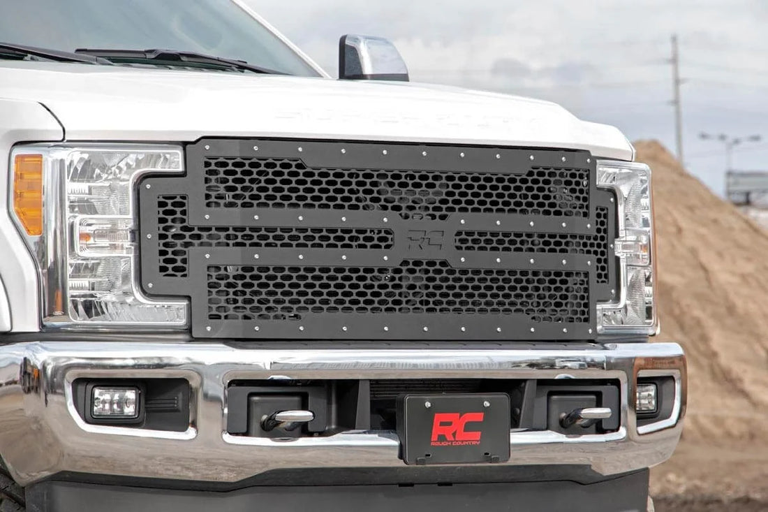 Rough Country Mesh Grille | Ford F-250/F-350 Super Duty 2WD/4WD (2017-2019) 70213 - Installation View
