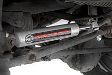 Load image into Gallery viewer, Rough Country N3 Steering Stabilizer | Multiple Makes &amp; Models (Chevy/GMC/Jeep) 8731730 - Installation View
