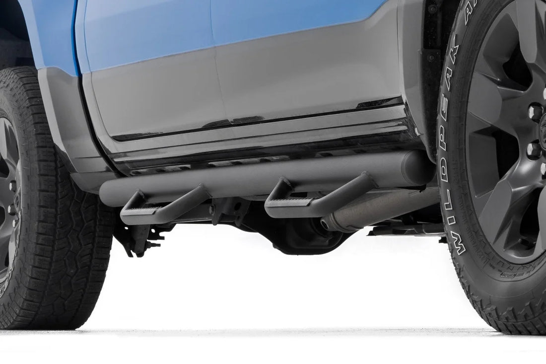 Rough Country Nerf Steps | Cab Length | Crew | 5'7" Bed | Ram 1500 (19-26)/1500 TRX (21-24) - Back View